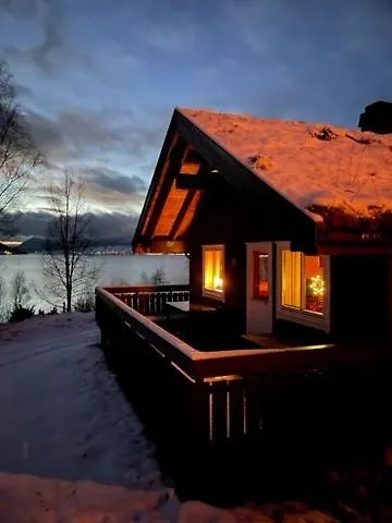 Kjosnes Feriehus Skei (Sogn og Fjordane)